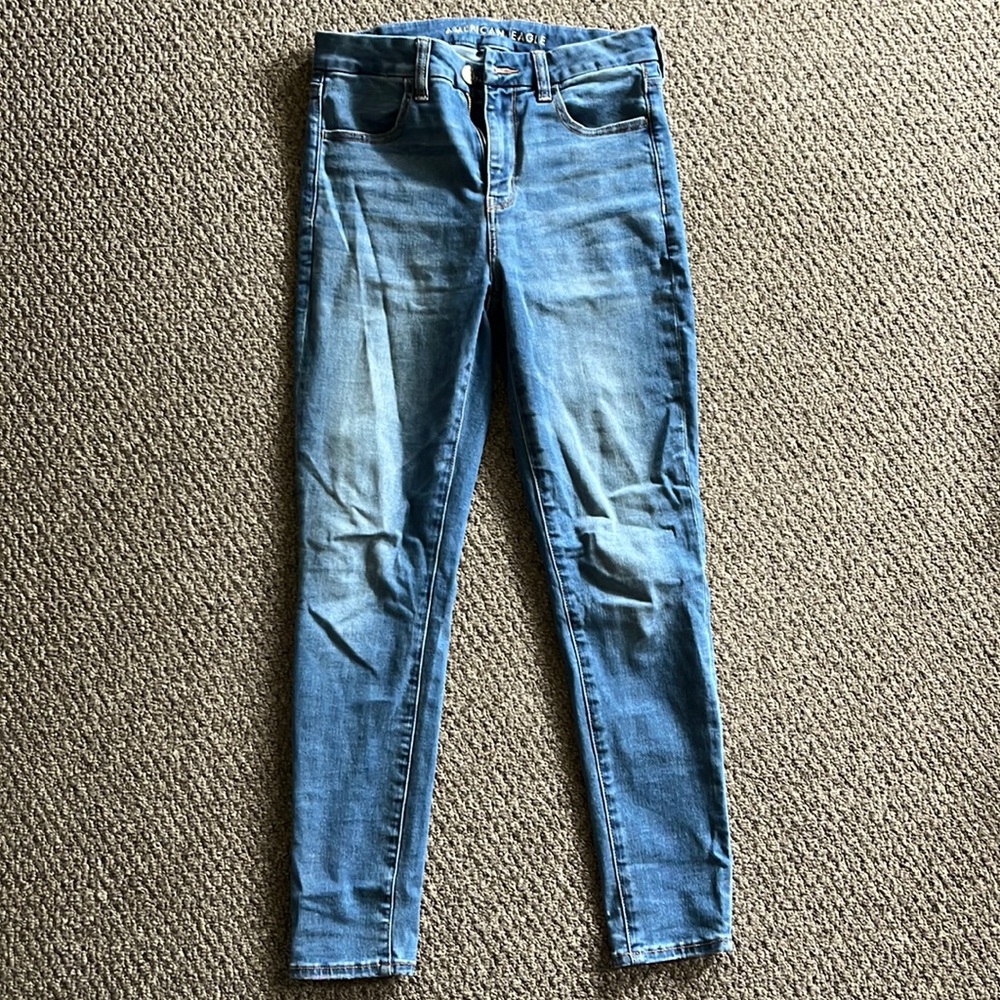 American Eagle Curvy high rise jeans
